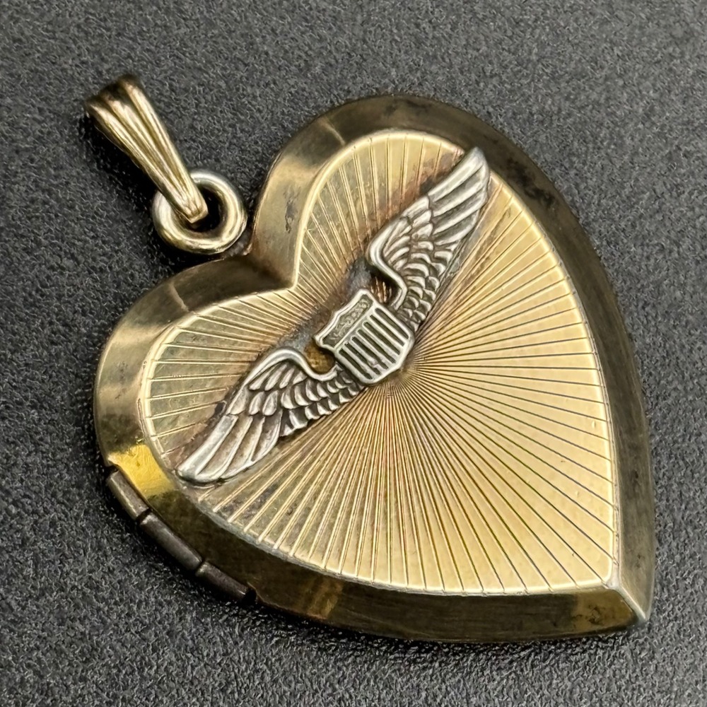 Vintage A&Z Heart Locket Gold WWII Sweetheart Winged Shield Pendant - Picture 3 of 10